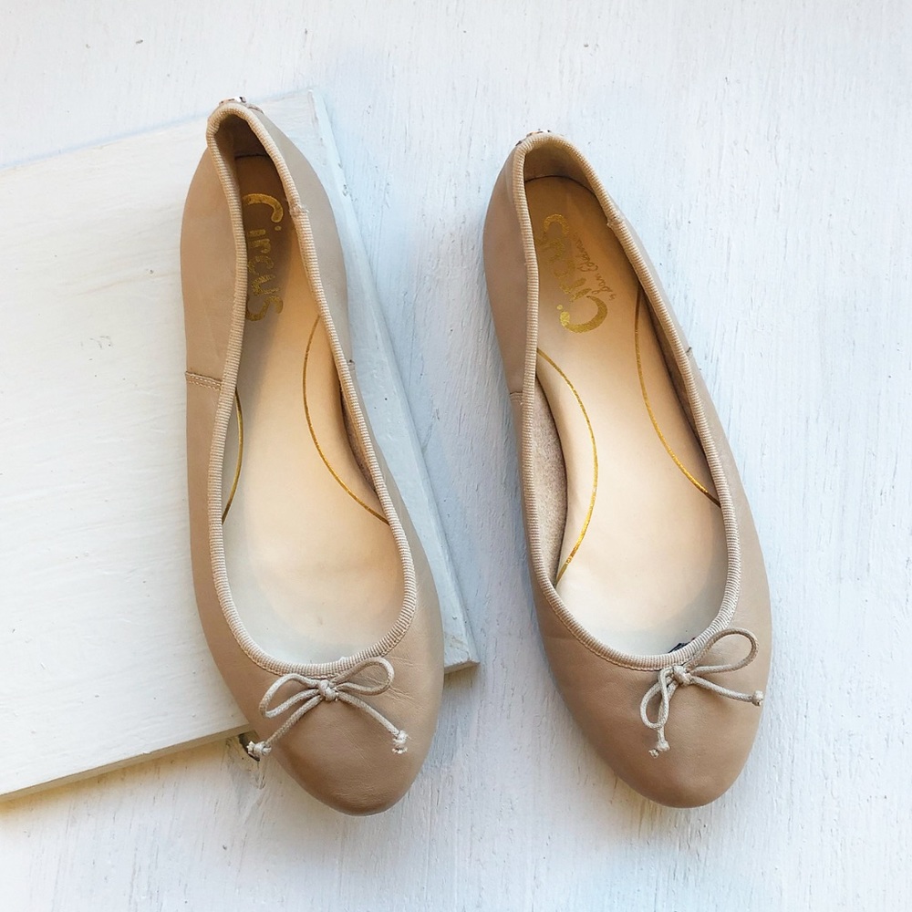 Sam Edelman bow flats - Picture 2 of 4